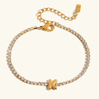 Bracelet Élégant en Or avec Lettre en Bulle