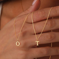 Collier en Or avec Lettre Initiale