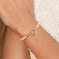 Bracelet en Or avec Perles et Lettre