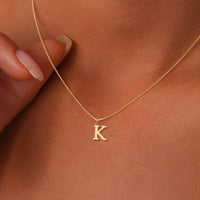 Collier en Or avec Lettre Initiale