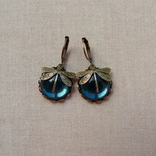 Boucles d'oreilles sphériques de libellule en or ancien