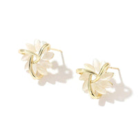 Boucles d'oreilles en pétales d'opale en or