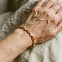 Bracelet élégant plaqué or