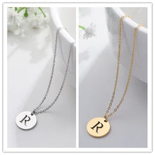 Collier en Or avec Pendentif de Lettre Élégante
