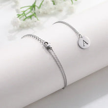 Collier en Or avec Pendentif de Lettre Élégante