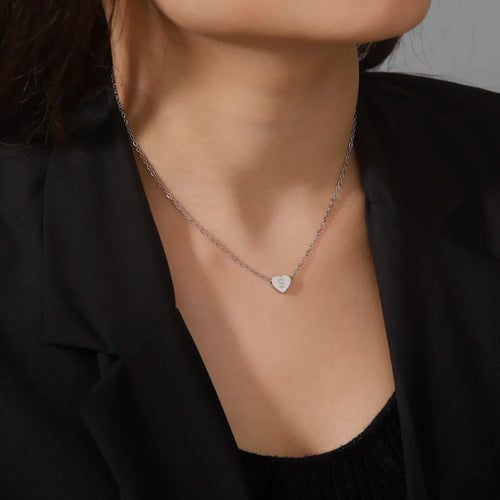 Collier Atemporal en Cœur avec Initiale