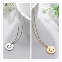 Collier en Or avec Pendentif de Lettre Élégante