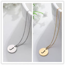 Collier en Or avec Pendentif de Lettre Élégante