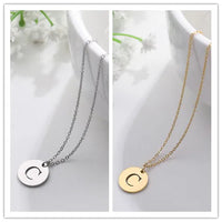 Collier en Or avec Pendentif de Lettre Élégante