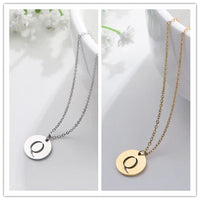 Collier en Or avec Pendentif de Lettre Élégante