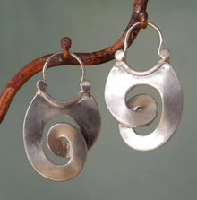 Boucles d'oreilles vintage en argent avec spirale