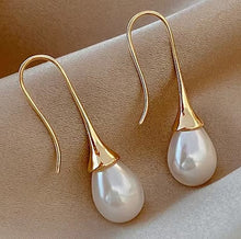 Boucles d'oreilles vintage avec perles en forme de goutte