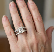 Bague vintage en argent avec couches brillantes