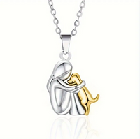 Collier vintage doré avec pierres