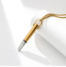 Collier avec sifflet de résistance respiratoire