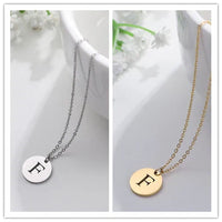 Collier en Or avec Pendentif de Lettre Élégante