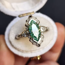 Bague Émeraude Marquise