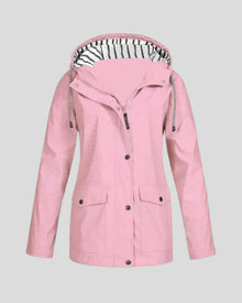 Veste Pour Femmes Avec Caractéristiques Étanche À L'eau Et Au Vent