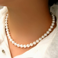 Collier vintage de perles intemporel