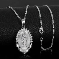 Collier avec pendentif de la Vierge Marie