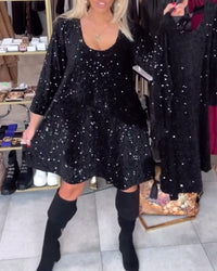 Robe En Velours Pailletée Avec Décolleté Large