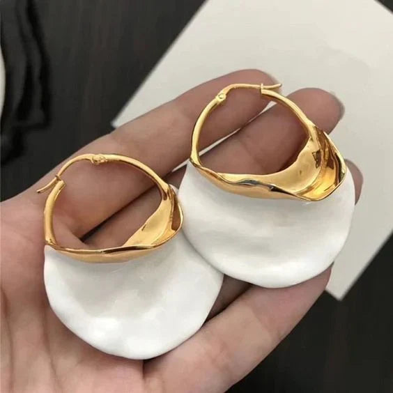 Boucles d'oreilles vintage en blanc et doré