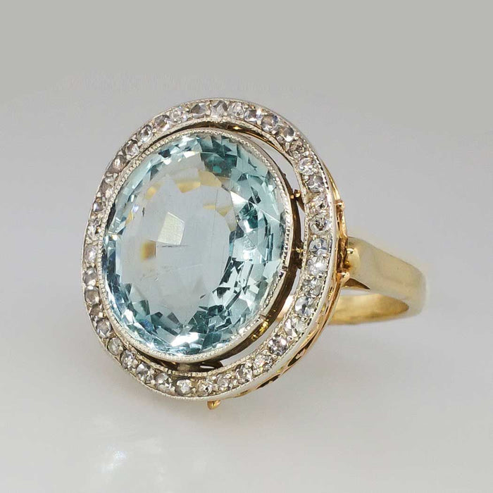 Bague Dorée en Cristal Bleu Rond