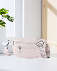 Sac bandoulière zippé avec bretelles contrastées