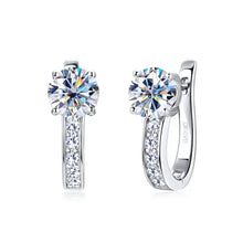Boucles d'oreilles créoles avec moissanite