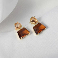 Boucles d'oreilles élégantes en cristal du désert en or