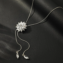 Collier en cristal argenté