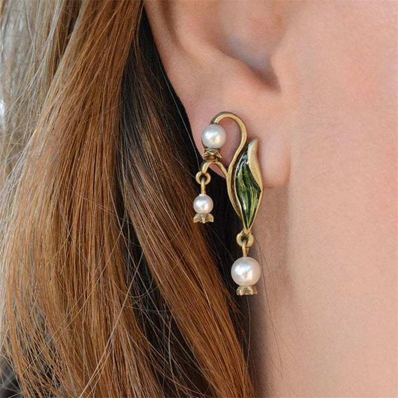 Boucles d'oreilles boho avec émail et perles