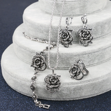 Élégant ensemble en argent avec zircon
