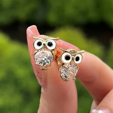 Boucles d'oreilles vintage en forme de hibou avec des cristaux