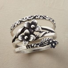 Bague Vintage avec Fleur