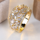 Bague en Or avec Cristaux Blancs