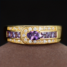 Bague en Or Vintage avec Zirconia Violette