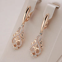Boucles d'oreilles élégantes avec zirconia en or