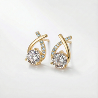 Boucles D'oreilles En Or Avec Croix Et Zirconiums