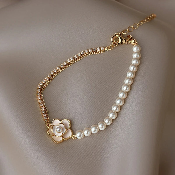 Bracelet floral vintage avec perles et or