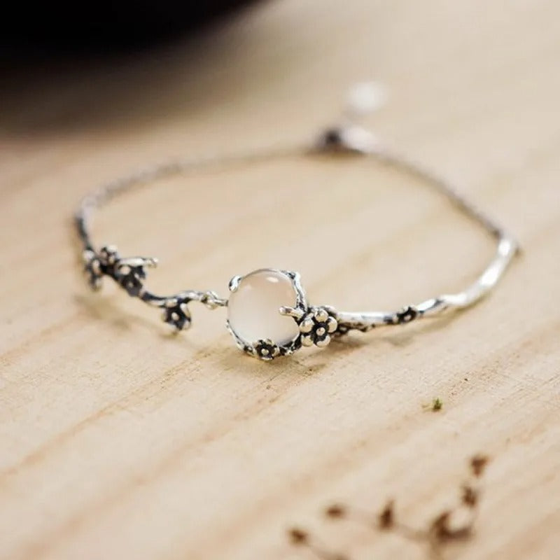 Bracelet vintage en argent avec bouquet de fleurs