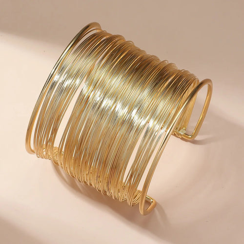 Bracelet ouvert avec spirale en or