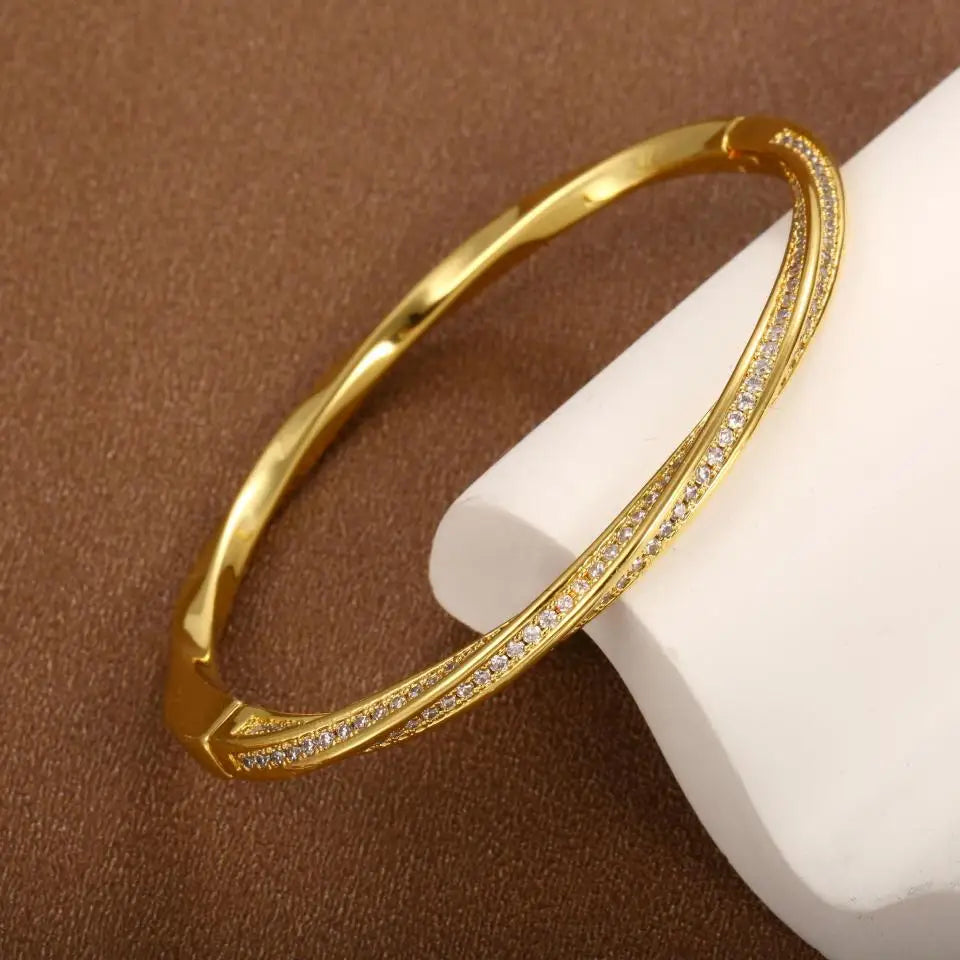 Bracelet en cristal élégant avec deux rangées en or