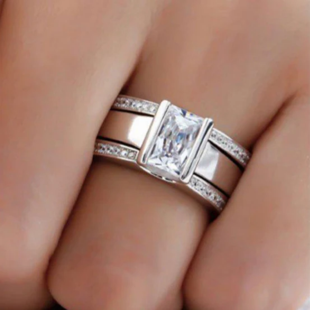 Bague vintage avec incrustations de verre