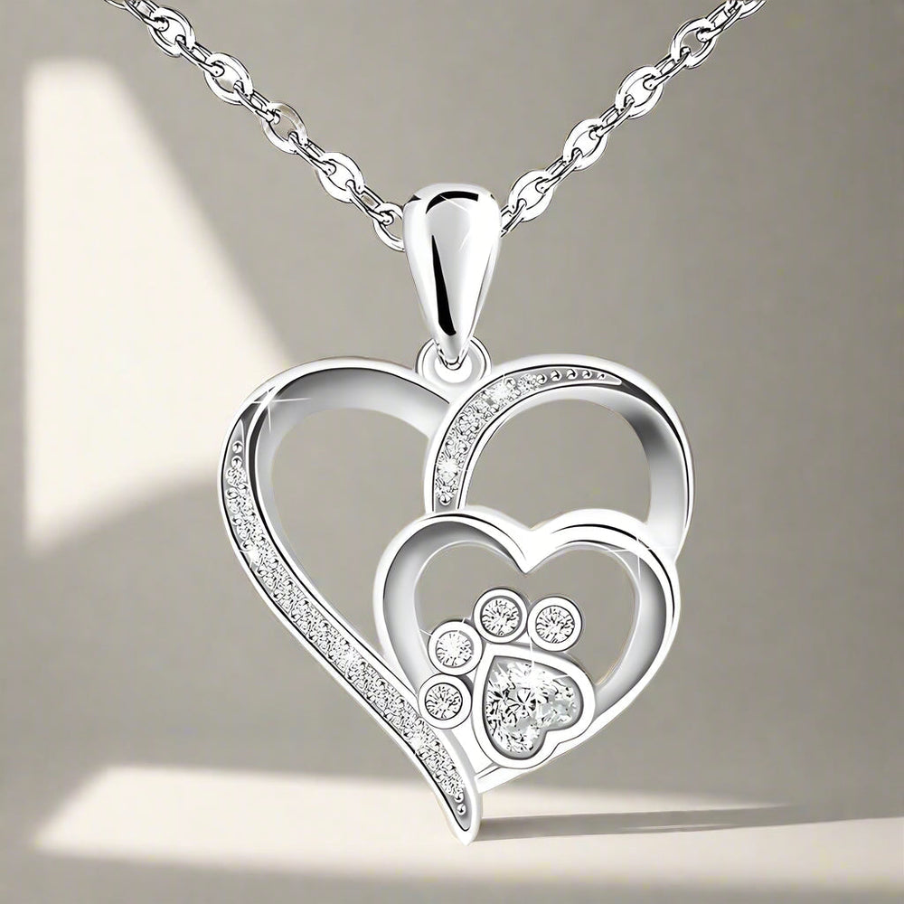 Collier en argent sterling avec patte et cœur en zircon